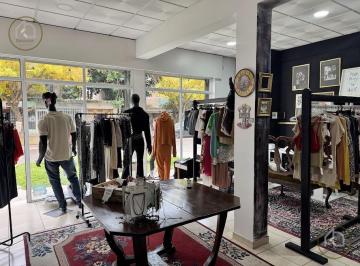 Local comercial · 48m² · 1 Ambiente · Fondo de Comercio en Venta Granadero Baigorria