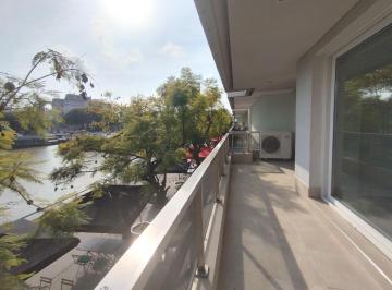 Departamento · 136m² · 4 Ambientes · 2 Cocheras · Departamento en Alquiler de 4 Ambientes en Puerto Madero Sin Muebles con Cochera. Vista Al Dique!