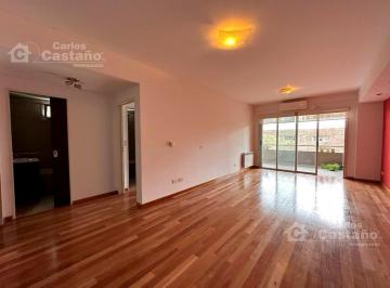 Departamento · 66m² · 3 Ambientes · 1 Cochera · Depto. 3 Amb. en Semipiso con Balcón, Parrilla y Cochera