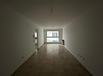 Departamento · 70m² · 3 Ambientes · Departamento en Alquiler de 2 Dorm. en Barrio Centro