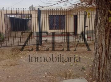 Casa de 4 ambientes, Rodeo de la Cruz · Vendo Casa con Departamento Interno en Rodeo de La Cruz