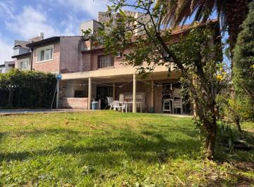 Casa de 4 ambientes, San Isidro · B° San Isidro Labrador (San Isidro) Casa en Venta U$s 340.000