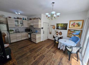 HXM-HXM-430_2 · Venta PH de 3 Ambientes con 2 Patios - Totalmente Reciclado a Nuevo - Centrico - - Apto Profesional - R