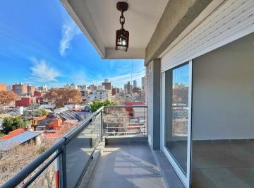 Departamento · 31m² · 2 Ambientes · Semipiso - Echesortu