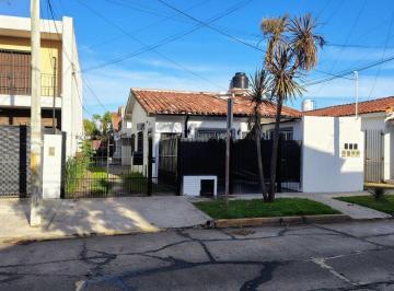PH de 3 ambientes, San Isidro · Alquiler PH Martínez, 3 Amb, Cochera y Terraza