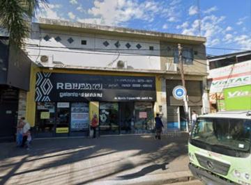 HGP-HGP-9415_2 · Local. | Av Hipolito Yrigoyen Al 1400