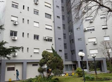 Departamento de 1 ambiente, Vicente López · Florida m 3 Ambientes en Torres Remedios de Escalada 1500 Venta U$s 98000