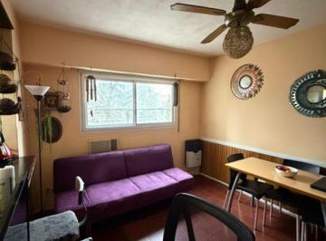 Departamento de 1 ambiente, Vicente López · Florida m 3 Ambientes en Torres Remedios de Escalada 1500 Venta U$s 98000