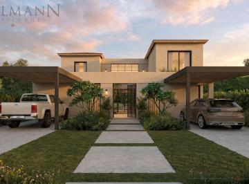 Casa · 271m² · 7 Ambientes · 4 Cocheras · Venta Casa 4 Domitorios en Tilbury, Pilará a Estrenar