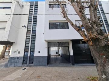PH · 82m² · 3 Ambientes · 2 Cocheras · Venta PH Dos Dorm. Al Frente con Cochera - La Loma