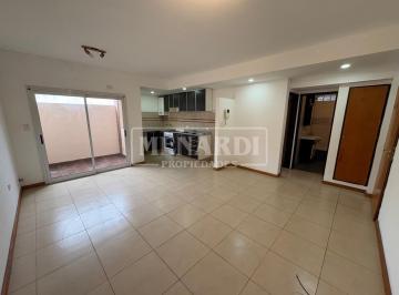 Departamento · 2 Ambientes · 1 Cochera · Departamento en Planta Baja con Patio