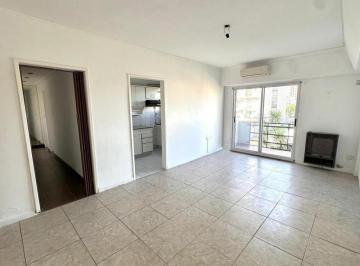 Departamento · 62ha · 3 Ambientes · 1 Cochera · Departamento 3 Ambientes en Venta con Cochera Quilmes Centro