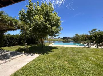 Casa · 280m² · 8 Ambientes · 4 Cocheras · Casa Moderna 4 Dorm. Escritorio Playroom Sala de Tv a La Laguna - Puertos del Lago - Marinas