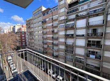 Departamento · 38m² · 2 Ambientes · Departamento Venta de 2 Ambientes con Balcón Reciclado a Nuevo