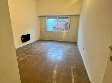 Casa · 70m² · 4 Ambientes · Casa en Alquiler - 3 Dorm. 2 Baños - 80 m - Mar del Plata