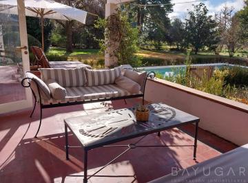 Casa · 280m² · 6 Ambientes · Alquiler Temporada de Polo - Casa en Barrio Chacras de Murray - Pilar