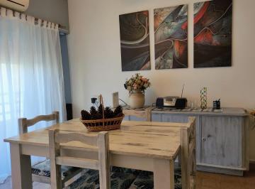 Departamento · 42m² · 2 Ambientes · 1 Cochera · Venta Departamento 2 Ambientes Balcon Cochera Flores