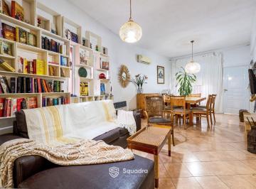 Casa · 193m² · 3 Ambientes · 1 Cochera · Venta - Casa 2 Dorm. Reciclada, con Cochera y Jardín - Ludueña, Rosario.