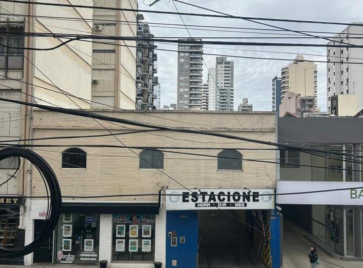 Local comercial · 45m² · 1 Cochera