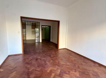 Departamento de 4 ambientes, Rosario · Semipiso 4 Dorm. | 2 Baños | a 3 Cuadras Monumento.