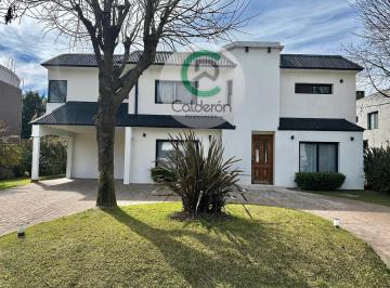 Casa · 285m² · 4 Ambientes · Casa en Venta Barrio Cerrado San Patricio