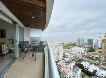 Departamento de 3 ambientes, Uruguay · Apartamento en Venta, Playa Brava, 2 Dorm., Vista Al Mar