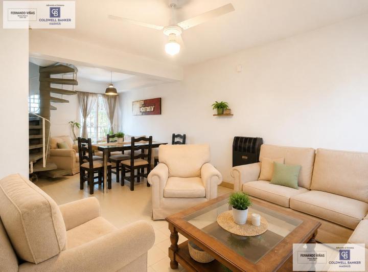 Casa · 127m² · 6 Ambientes · 1 Cochera