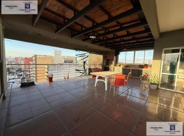 Departamento · 71m² · 3 Ambientes · 1 Cochera · Penthouse Exclusivo a m de Plaza San Martin