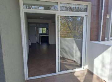 Departamento de 3 ambientes, La Plata · Alquiler, Gonnet, 502 y 15. Depto 1er Piso