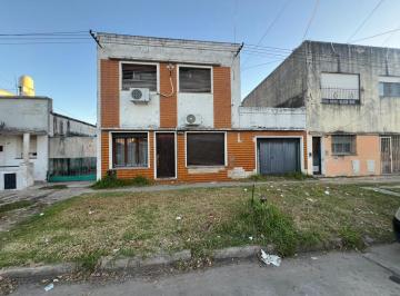 Casa · 170m² · 6 Ambientes · 2 Cocheras · Casa en La Plata