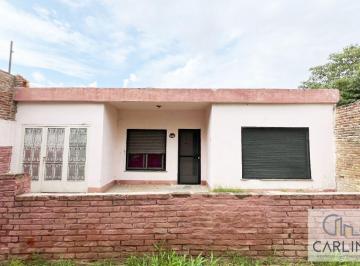 Casa de 3 ambientes, Rosario · Uruguay 5433