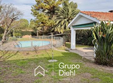 Casa · 257m² · 7 Ambientes · 2 Cocheras · Alquiler Comercial - Tycho Brahe y Recta Martinolli