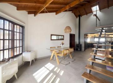 Casa · 116m² · 4 Ambientes · 1 Cochera · Venta Casa 4 Ambientes C/pileta, Zona El Palomar