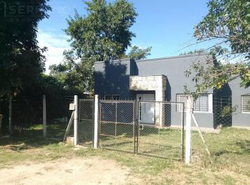 Casa · 107m² · 4 Ambientes · Venta Casa, 3 Dorm. en Parque Sakura, Exaltacion de La Cruz, Apta Credito