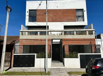 PH · 50m² · 2 Ambientes · Venta PH 2 Amb Pb Al Frente con Patio San Jose