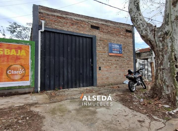 Bodega-Galpón · 195m²