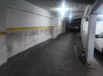 Garage · 12m² · Venta Cochera en Microcentro. Excelente Ubicación!