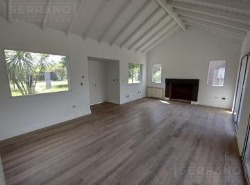 Casa · 120m² · 3 Ambientes · 1 Cochera · Venta. Casa 3 Ambientes. con Quincho y Parrilla. Barrio Parque Sakura