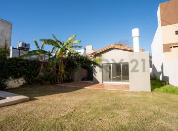 Casa · 100m² · 3 Ambientes · 2 Cocheras · Casa en Venta en Una Planta en Gonnet