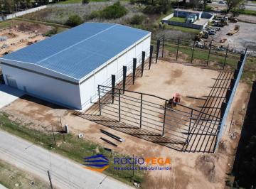 Bodega-Galpón · 1751m² · 1 Ambiente · 4 Cocheras · Nave Industrial en Alquiler en Pim II Moreno