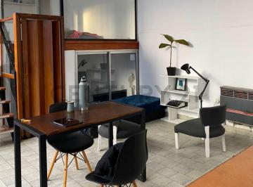 Oficina comercial · 180m² · 1 Cochera · Local en Alquiler con Oficinas, Depósito y Cochera