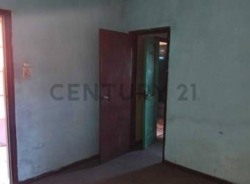 Casa · 100m² · 2 Dormitorios · 1 Cochera · Venta Casa La Plata