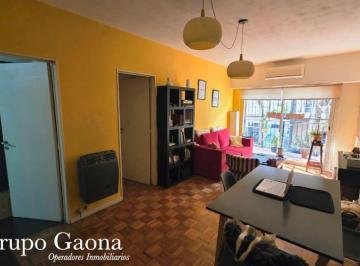 Departamento de 4 ambientes, Villa Crespo · Velasco 274 - Dto. 4 Amb. con Patio y Balcón