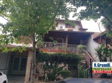 HGP-HGP-9426_2 · Casa 6 Ambientes. | Los Calchaquies Al 1200