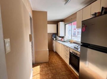 Departamento de 2 ambientes, Córdoba · Vendo! Listo Para Vivir, a 1 Cuadra de Bv Illia y a 2 de Bv Chacabuco.