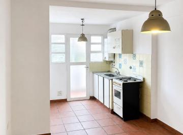 Departamento · 60m² · 3 Ambientes · 1 Cochera · Venta de Departamento de Dos Dorm. Tolosa