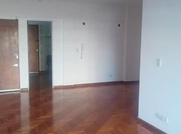 Departamento · 95m² · 4 Ambientes · Alquiler Depto 4 Amb Apto Profesional - V Urquiza