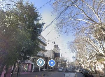 Local comercial de 1 ambiente, Almirante Brown · Amplio Local Uso Comercial/profesional/institucional