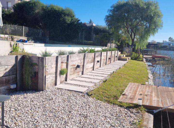 Casa · 250m² · 6 Ambientes