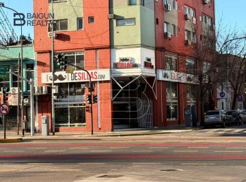 Local comercial · 570m² · Local en Alquiler, Zona Nuñez
